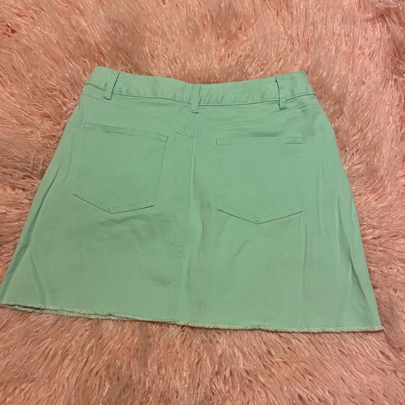 ❤️ BUNDLE 3 for $20 ❤️ Mint Mini Skirt - Picture 3 of 6